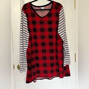 LuLaRoe 2XL long Sleeve red black buffalo check top contrasting stripe sleeves
